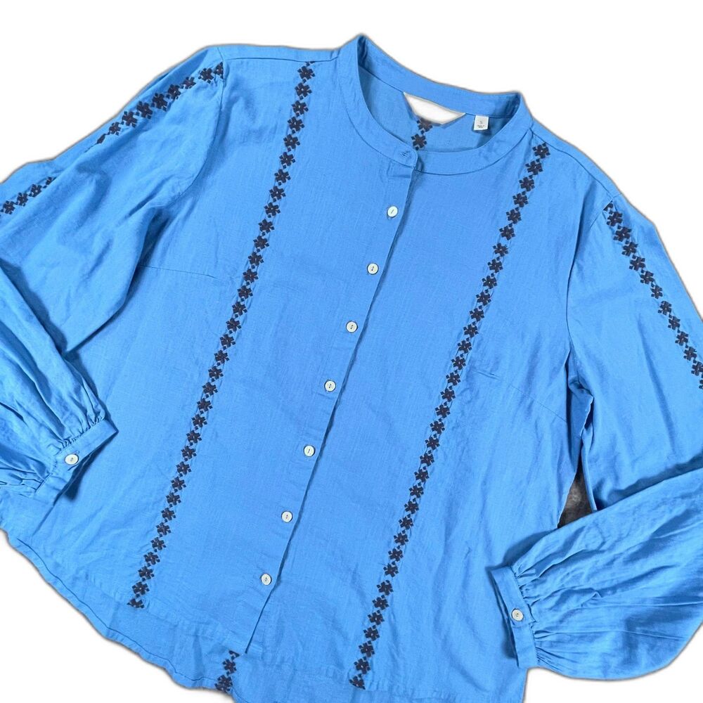 Candace Cameron Bure Embroidered Button Down Shirt Cotton Long Sleeve Blue Small